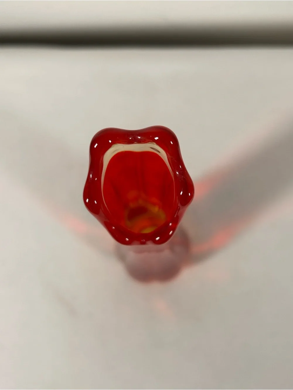 LE Smith Swung Vase Glass Stretch Red Amberina 12